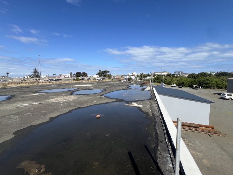 To Let commercial Property for Rent in Woodbrook Eastern Cape